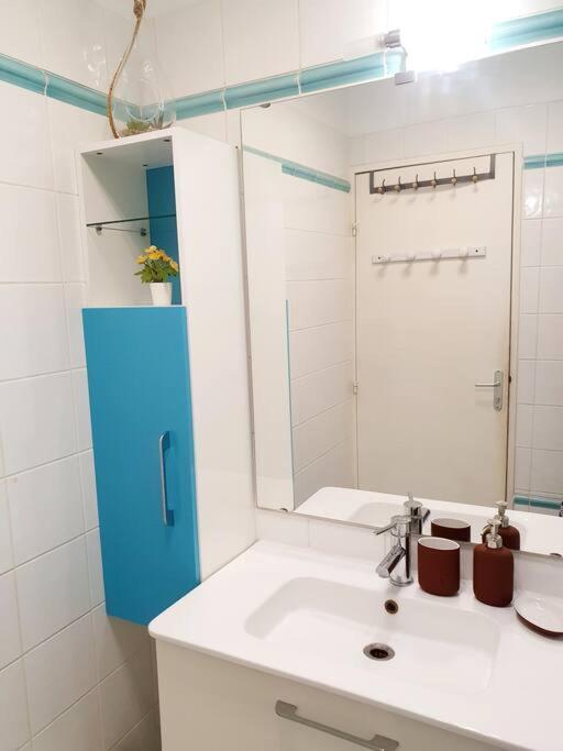 Appartement Avec 3 Chambres 80M2 Plein Sud Marignane Exterior photo